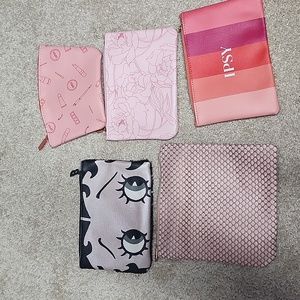 5 Ipsy makeup pouches